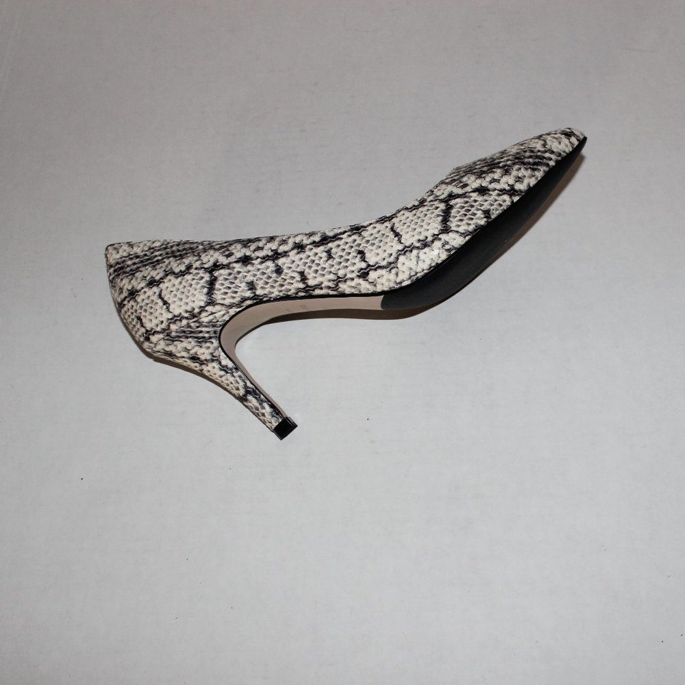 COLE HAAN JULIANNA SNAKESKIN PRINT PUMP - Picture 4 of 7